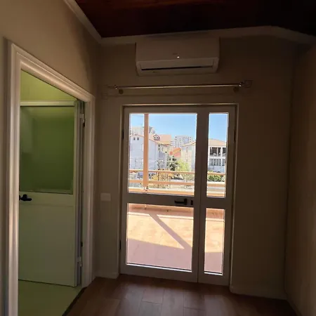 Eco Loft W Big Balcony/veranda Hotel Tirana