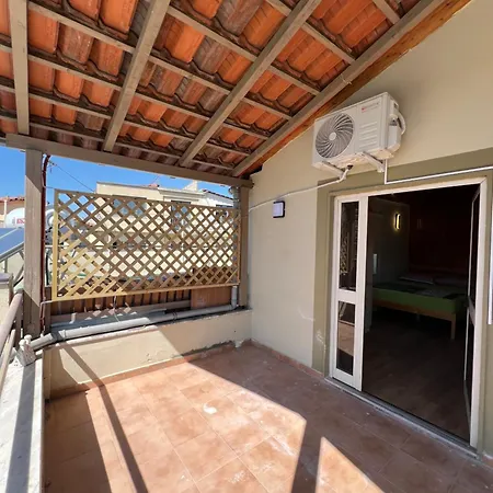 Eco Loft W Big Balcony/veranda Hotel Tirana
