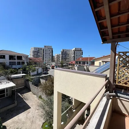 Hotel Eco Loft W Big Balcony/veranda Tirana